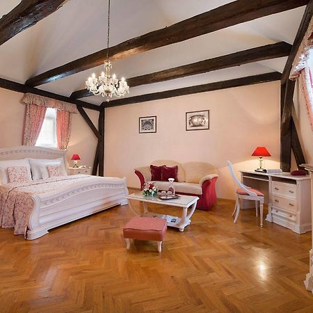 Boutique Hotel Constans Praga Exterior foto