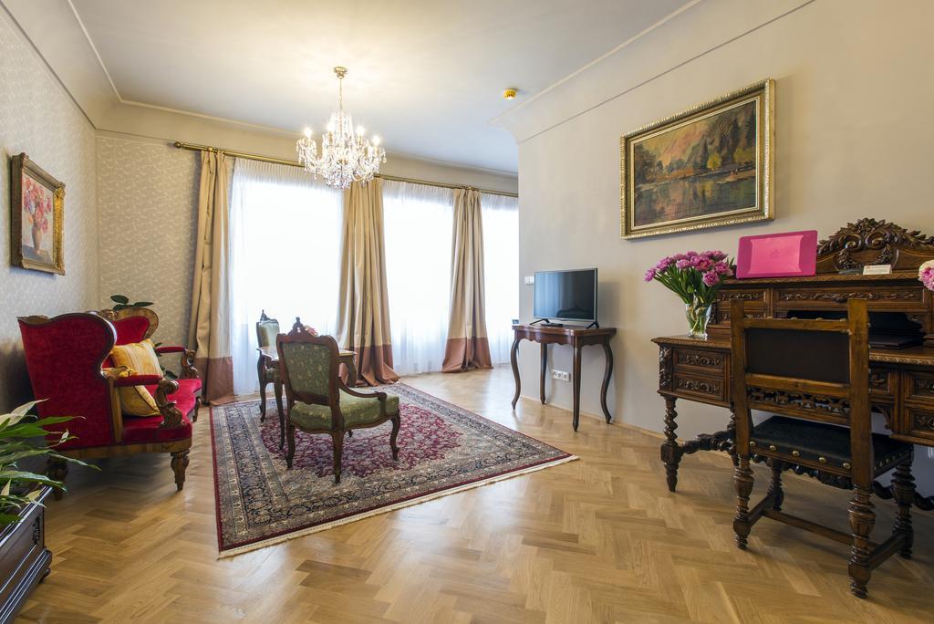 Boutique Hotel Constans Praga Exterior foto